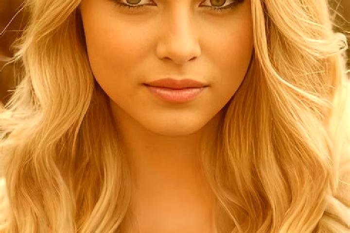 Clara, 29, a blonde brown-eyed ebony companion based in Longpre-les-Corps-Saints. Offering Couples, Deep French Kissing, A-Level, Erotic Massage. Available f...