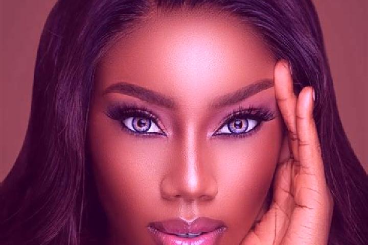 Clara, 29, a chestnut blue-eyed ebony companion based in Boyuk Qaramurad. Offering Overnight, A-Level, Duos, BDSM, CIM. Available for incall and outcall, ove...