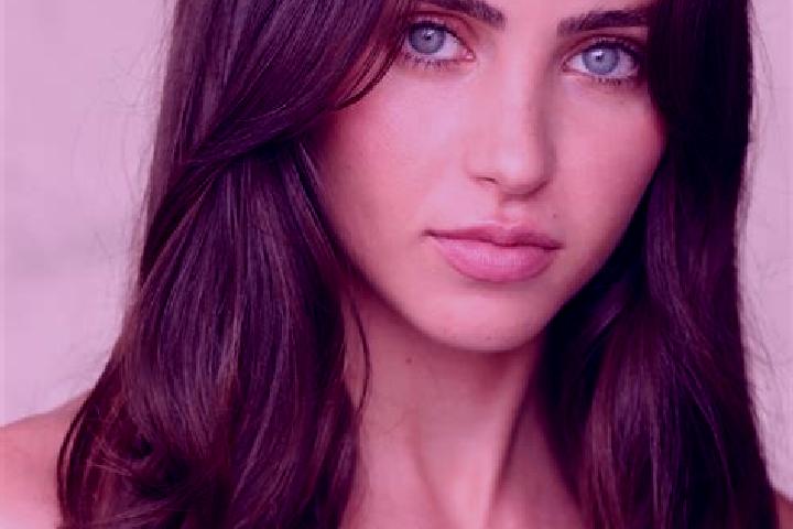 Clara, 29, a chestnut brown-eyed latina companion based in Odoreu. Offering Overnight, A-Level, Striptease. Available for incall and outcall, overnight booki...