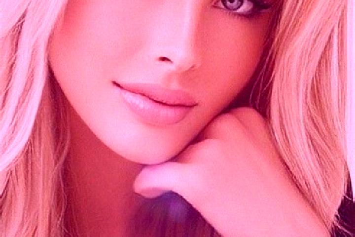 Clara, 29, a dark blonde blue-eyed caucasian companion based in Cullinane. Offering Roleplay, Domination, Travel Companion, A-Level. Available for incall and...