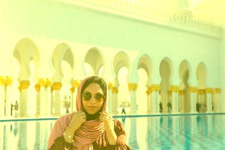 Clara, 29 — Escort in Abu Dabos, Iran