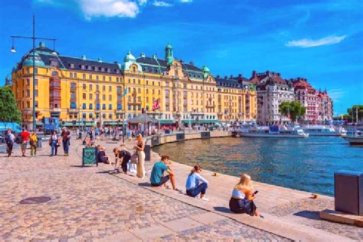 Clara, 29 — Escort in Boda, Sweden