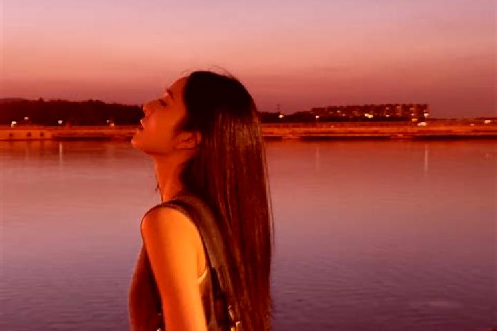 Clara, 29 — Escort in Shiran, China