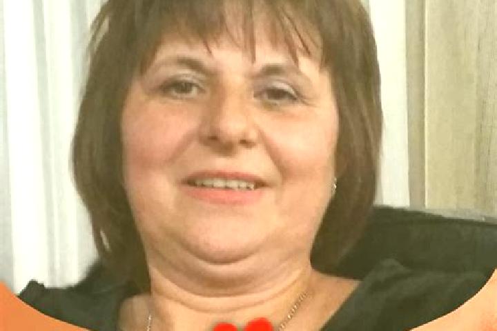 Clara, 29 — Escort in Tasnad, Romania