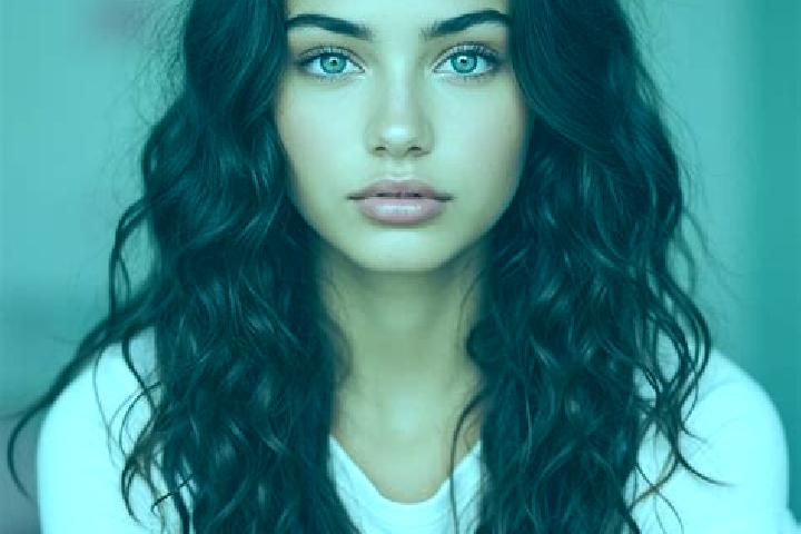 Clara, 30, a dark blonde amber-eyed mediterranean companion based in Somampalaiyam. Offering A-Level, Striptease, Erotic Massage. Available for incall and ou...