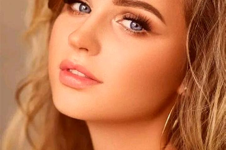 Clara, 30, a dark blonde blue-eyed caribbean companion based in Loppem. Offering Massage, Girlfriend Experience, Tantra, Prostate Massage. Available for inca...