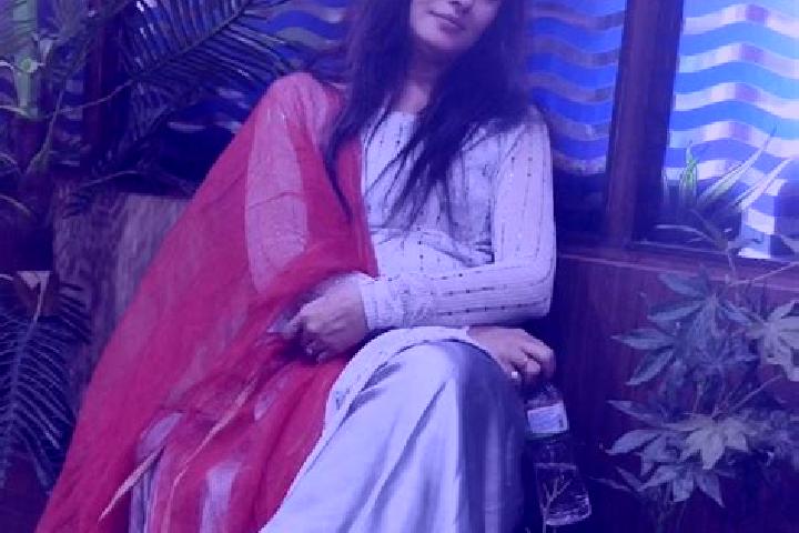 Clara, 30 — Escort in Bina, India