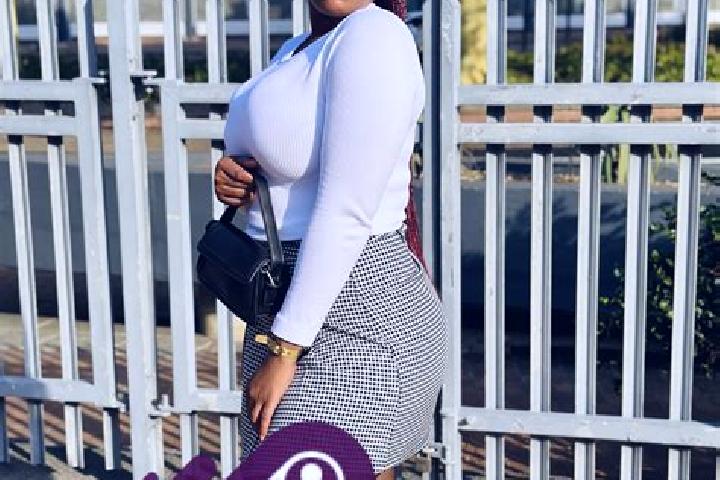 Clara, 30 — Escort in Bochum, South Africa