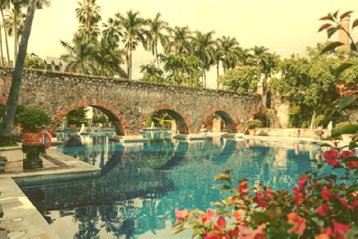 Clara, 30 — Escort in Ex-hacienda la Concepcion, Mexico