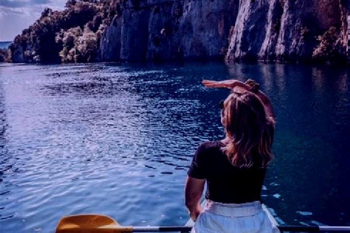 Clara, 30 — Escort in La Roche-Posay, France