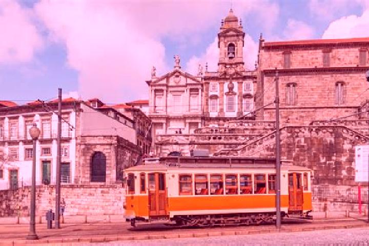 Clara, 30 — Escort in Paredes, Portugal