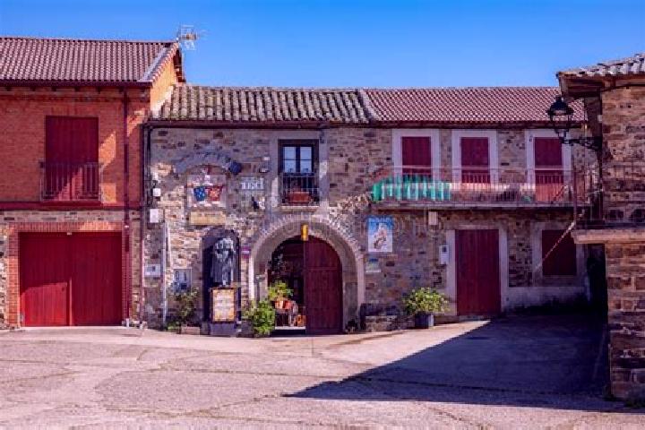 Clara, 30 — Escort in Redecilla del Camino, Spain