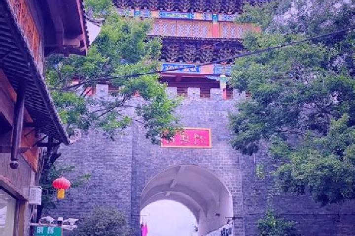 Clara, 30 — Escort in Shuitian, China