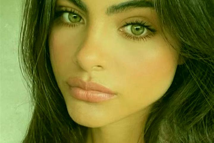Clara, 31, a black hazel-eyed caucasian companion based in San Lorenzo. Offering Dinner Date, CIM, BDSM. Available for incall and outcall, overnight bookings...