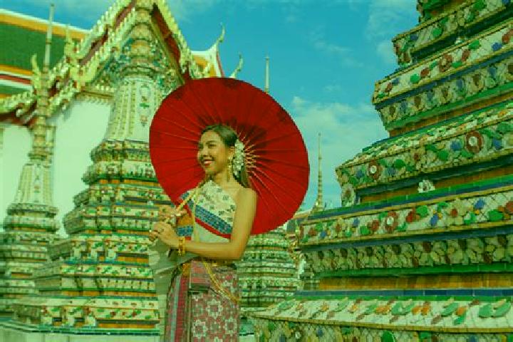 Clara, 31, a brunette grey-eyed mediterranean companion based in Wat Arun. Offering Overnight, Massage, CIM, Dinner Date. Available for incall and outcall, d...