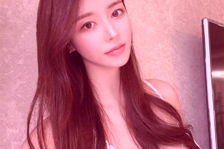 Clara, 31 — Escort in Tuohula, China