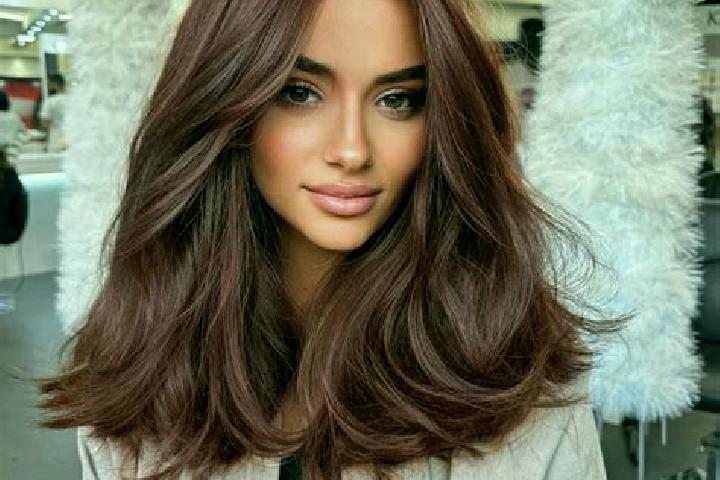Clara, 32, a auburn brown-eyed latina companion based in Szegvar. Offering Erotic Massage, Duos, Prostate Massage, Tantra. Available for incall and outcall, ...
