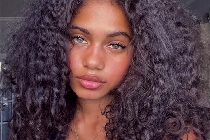 Clara, 32, a black blue-eyed ebony companion based in Vanlujeq. Offering BDSM, Deep French Kissing, Overnight, Tantra. Available for incall and outcall, over...