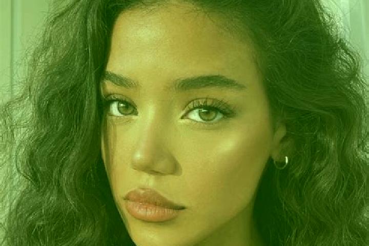 Clara, 32, a black brown-eyed caucasian companion based in Siebly. Offering 69, Overnight, A-Level, GFE. Available for incall and outcall, overnight bookings...