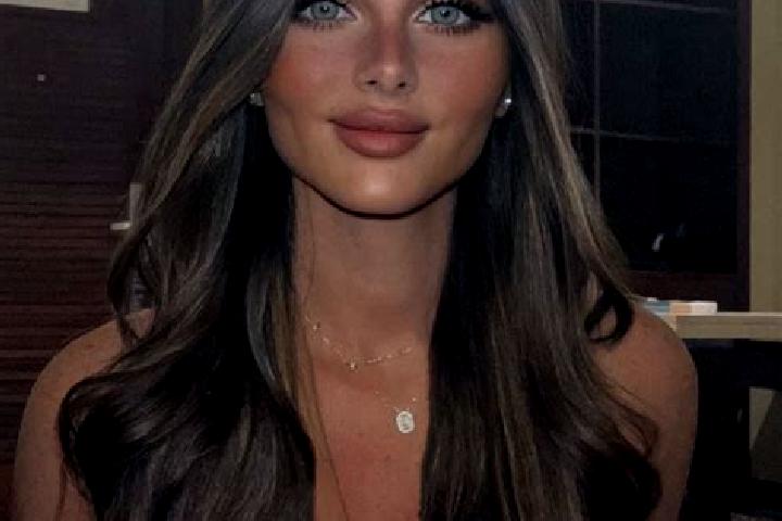 Clara, 32, a brunette dark-eyed ebony companion based in Agarn. Offering CIM, Party Girl, Dinner Date, Duos, Tantra. Available for incall and outcall, overni...