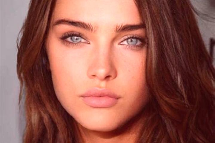Clara, 32, a brunette grey-eyed slavic companion based in Los Valles. Offering Girlfriend Experience, Erotic Massage, CIM, Roleplay. Available for incall and...
