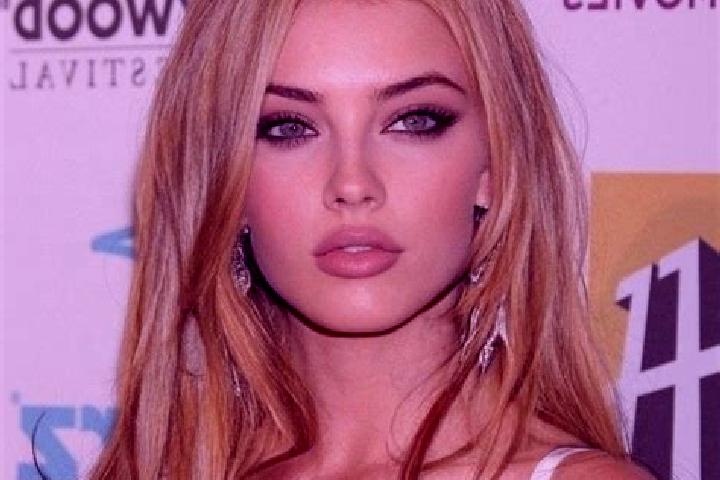 Clara, 32, a dark blonde hazel-eyed middle eastern companion based in Witton le Wear. Offering Striptease, Fetish, 69. Available for incall and outcall, over...