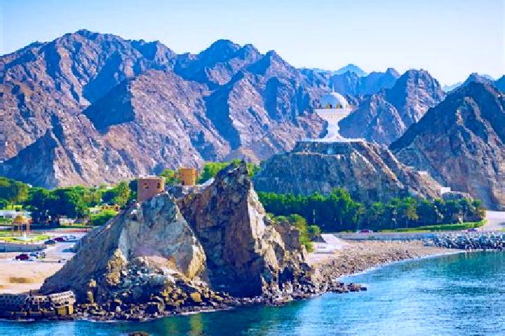 Clara, 32 — Escort in Al Buraymi, Oman