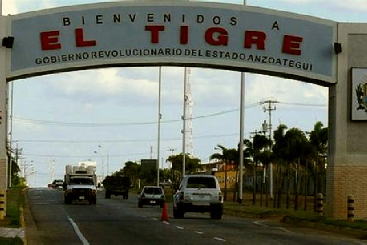 Clara, 32 — Escort in El Tigre, Venezuela