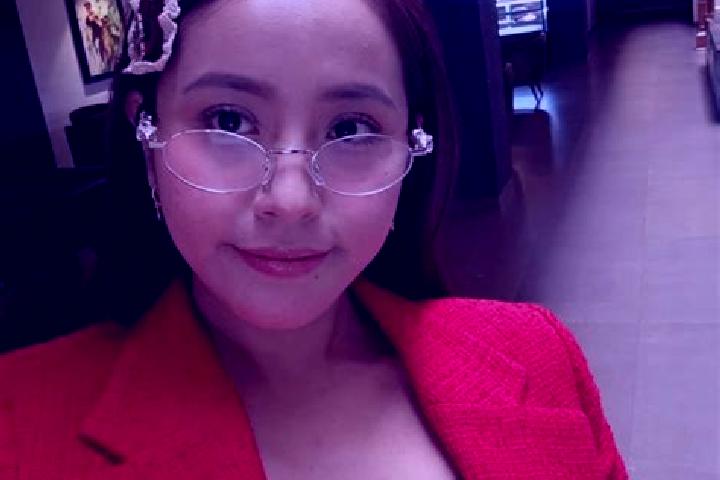 Clara, 32 — Escort in Huibu, China