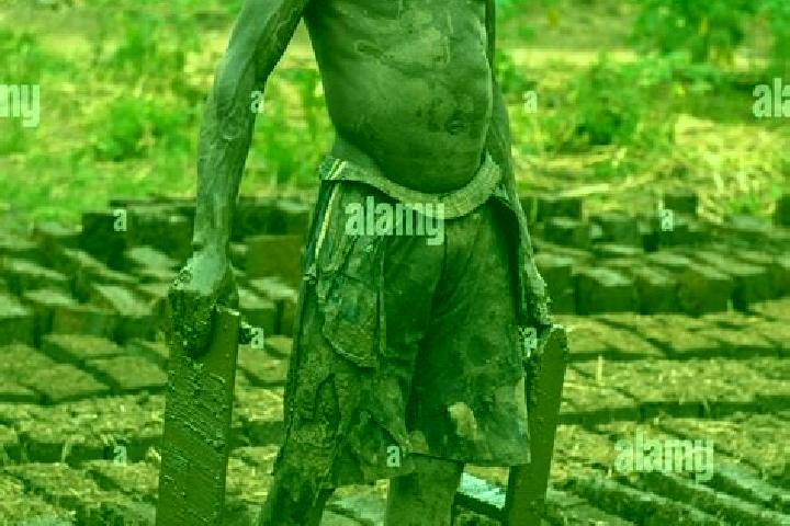 Clara, 32 — Escort in Kyazanga, Uganda