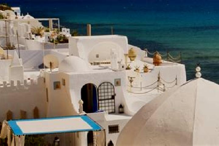 Clara, 32 — Escort in Mennzel Bou Zelfa, Tunisia
