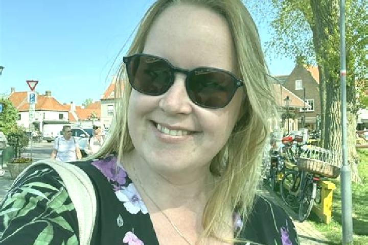 Clara, 32 — Escort in Oostburg, Netherlands