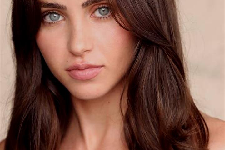 Clara, 33, a brunette grey-eyed european companion based in Esquipulas. Offering Couples, Tantra, Girlfriend Experience. Available for incall and outcall, ov...