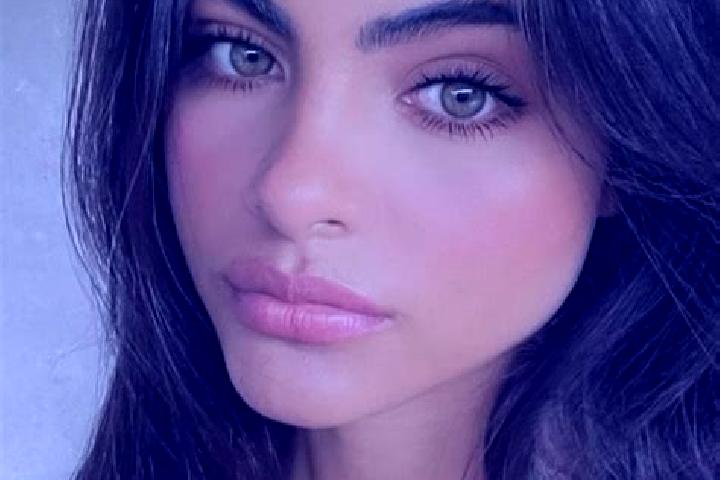 Clara, 33, a chestnut hazel-eyed indian companion based in Groot-Ammers. Offering Fetish, A-Level, Deep French Kissing. Available for incall and outcall, ove...