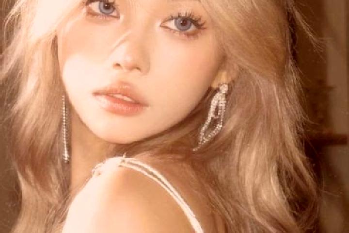 Clara, 33, a platinum blonde grey-eyed asian companion based in Xiegang. Offering Domination, CIM, Roleplay, BDSM. Available for incall and outcall, day and ...