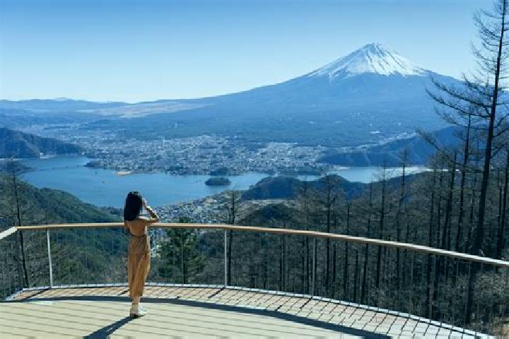 Clara, 33 — Escort in Fuefuki, Japan
