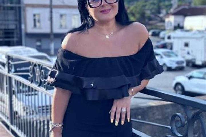Clara, 33 — Escort in Ruget, Romania