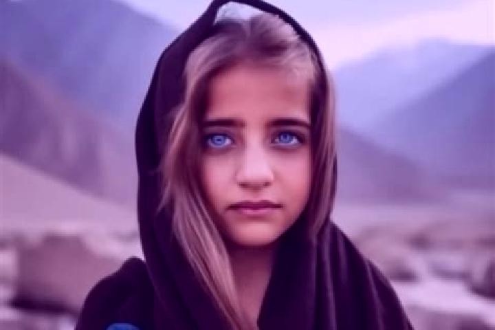 Clara, 34, a red blue-eyed middle eastern companion based in Marchihue. Offering Girlfriend Experience, Overnight, Erotic Massage. Available for incall and o...