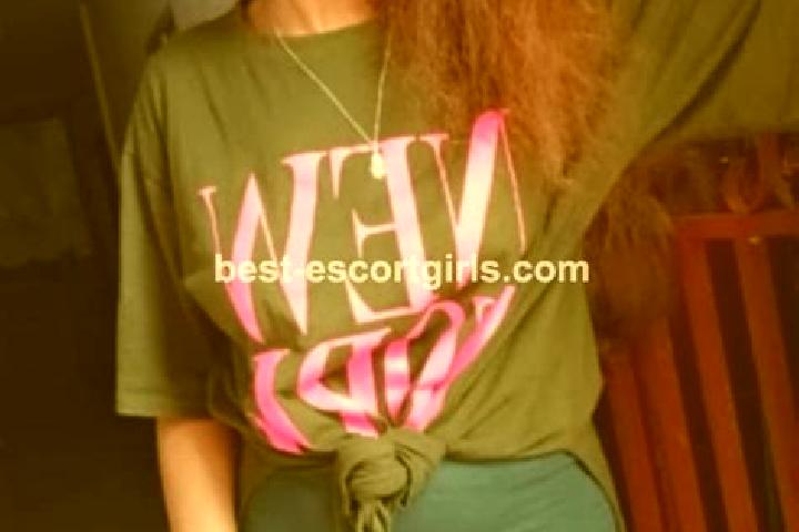 Clara, 34 — Escort in Mirongani, Comoros