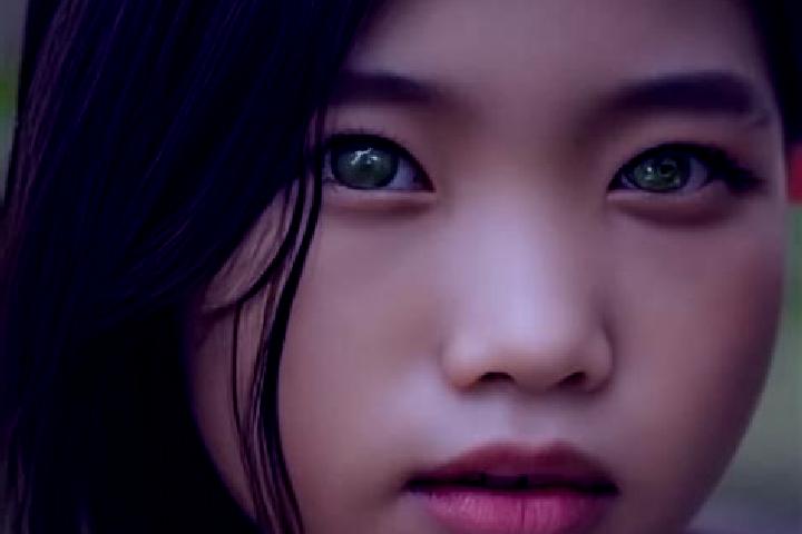 Clara, 35, a red green-eyed asian companion based in Montecillo. Offering Fetish, OWO, Girlfriend Experience, Couples. Available for incall and outcall, day ...