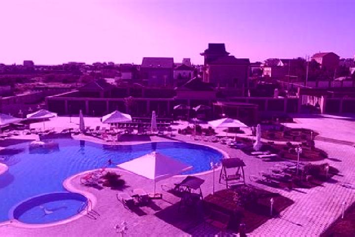 Clara, 35 — Escort in Buzovna, Azerbaijan