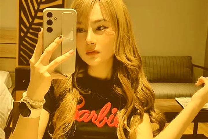 Clara, 35 — Escort in Mitha Tiwana, Pakistan
