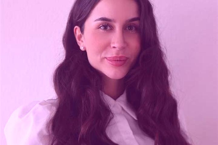 Clara, 35 — Escort in Oensingen, Switzerland