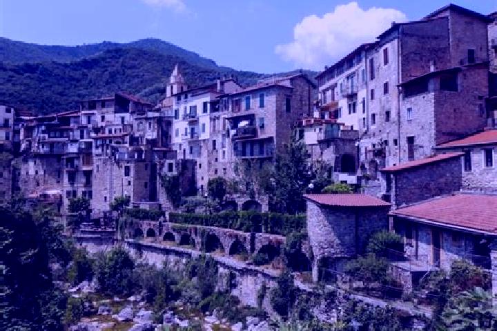 Clara, 35 — Escort in Tiglieto, Italy