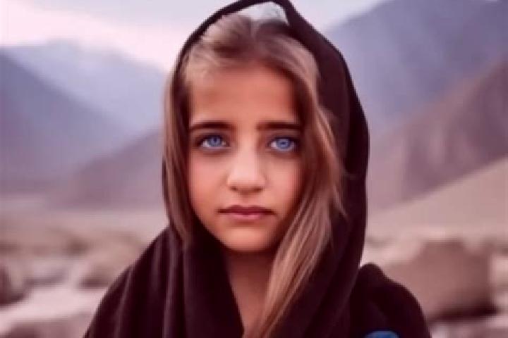 Clara, 36, a blonde brown-eyed middle eastern companion based in Arbon Valley. Offering Fetish, Couples, CIM, 69, Tantra. Available for incall and outcall, o...