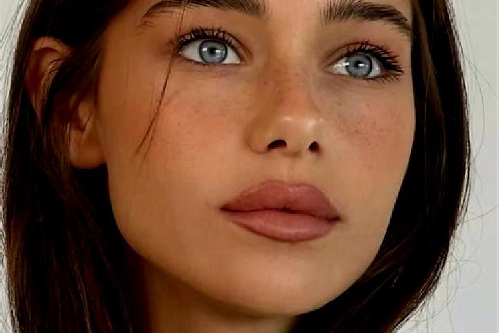 Clara, 36, a brunette brown-eyed mediterranean companion based in Copalillo. Offering Dinner Date, Deep French Kissing, Fetish, Prostate Massage, CIM. Availa...