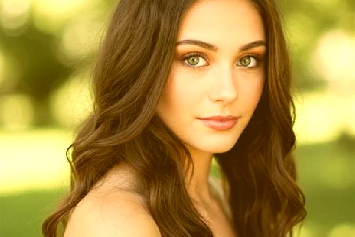 Clara, 36, a brunette hazel-eyed caucasian companion based in Prevalec. Offering Striptease, OWO, GFE, Dinner Date, Massage. Available for incall and outcall...