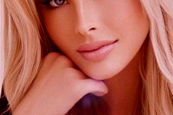 Clara, 36, a dark blonde blue-eyed caucasian companion based in Cabano. Offering Tantra, BDSM, Erotic Massage, 69. Available for incall and outcall, overnigh...