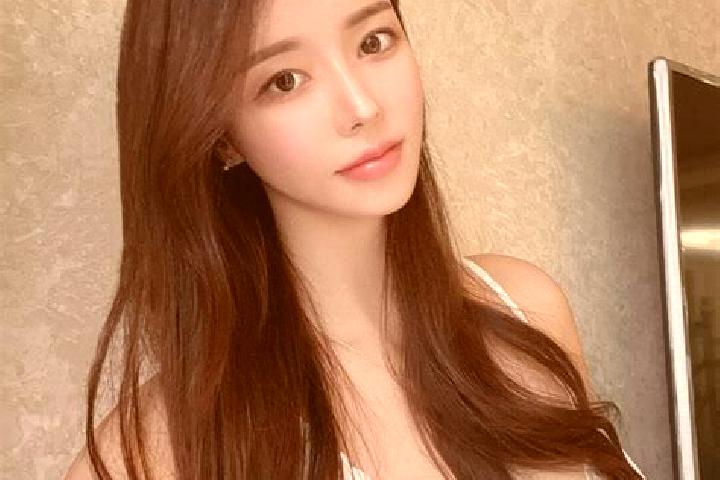 Clara, 36 — Escort in Chengtou, China