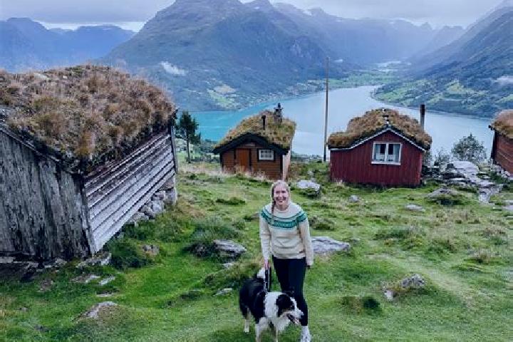 Clara, 36 — Escort in Sauland, Norway